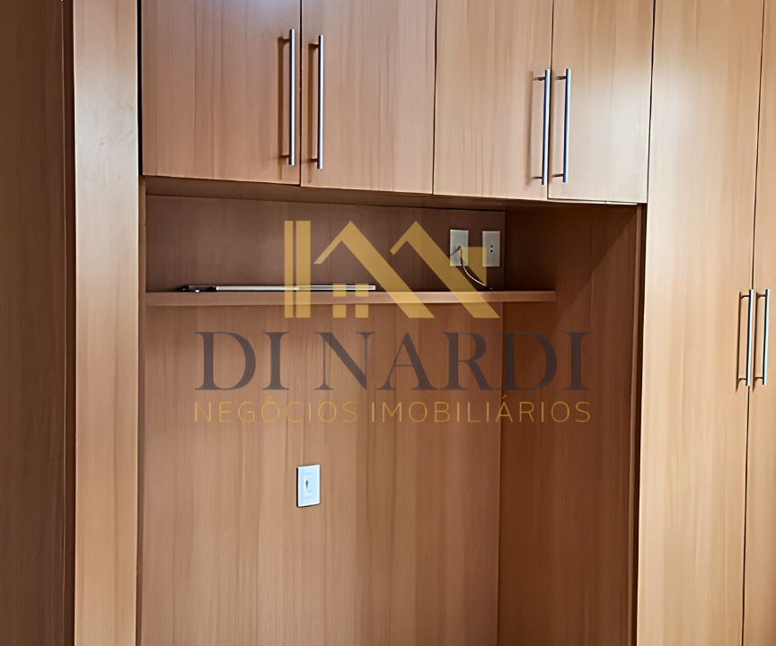suite-com-guarda-roupa-sobrado-rocca-porena
