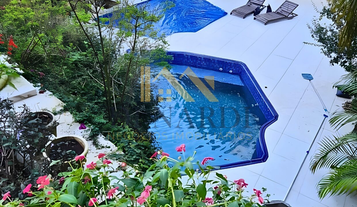 area-externa-mansao-cantareira-piscina-venda