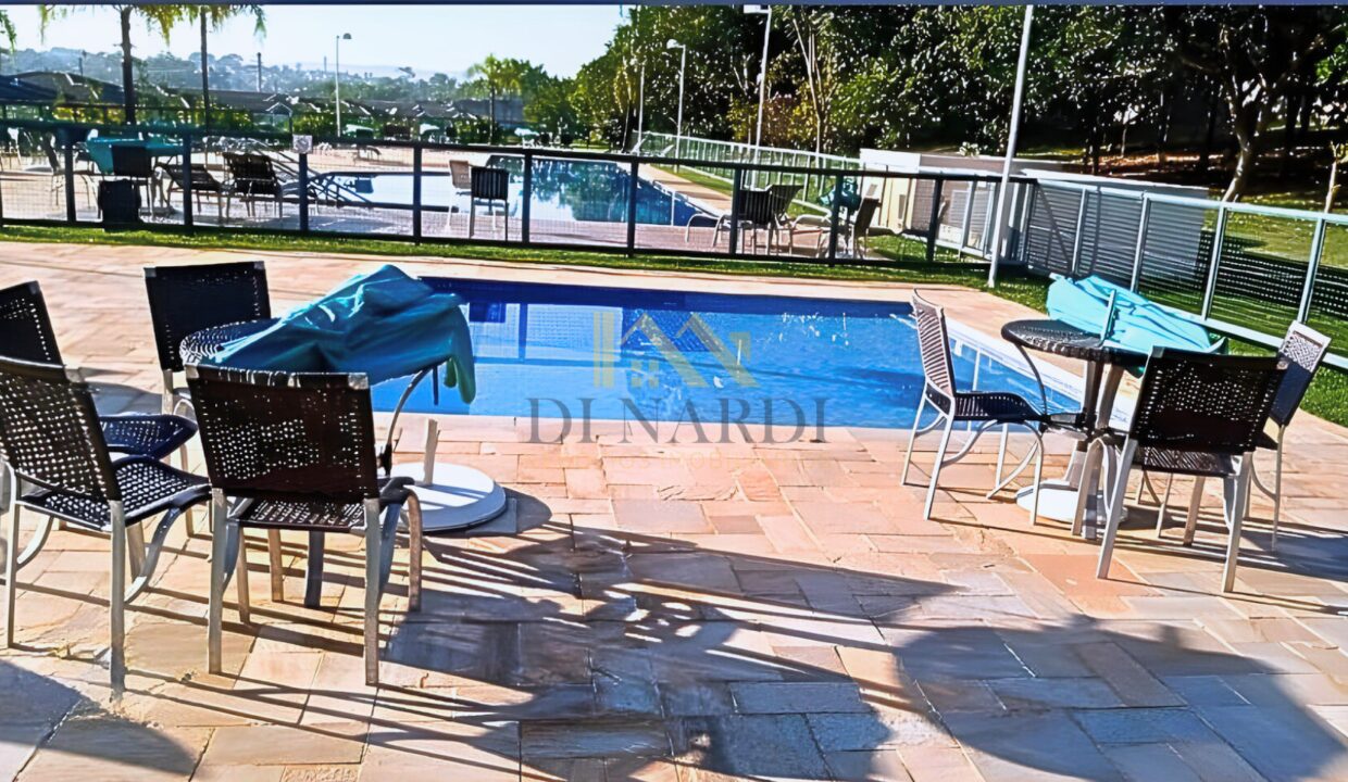 casa-a-venda-em-condominio-com-piscina-em-sorocaba