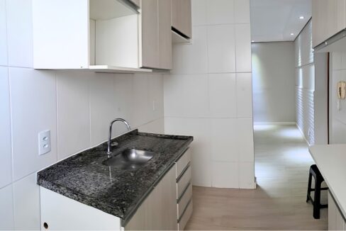 cozinha-com-armarios-apto-para-locacao-sorocaba
