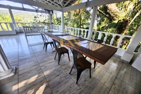 espaço-gourmet-casa-de-alto-padrão
