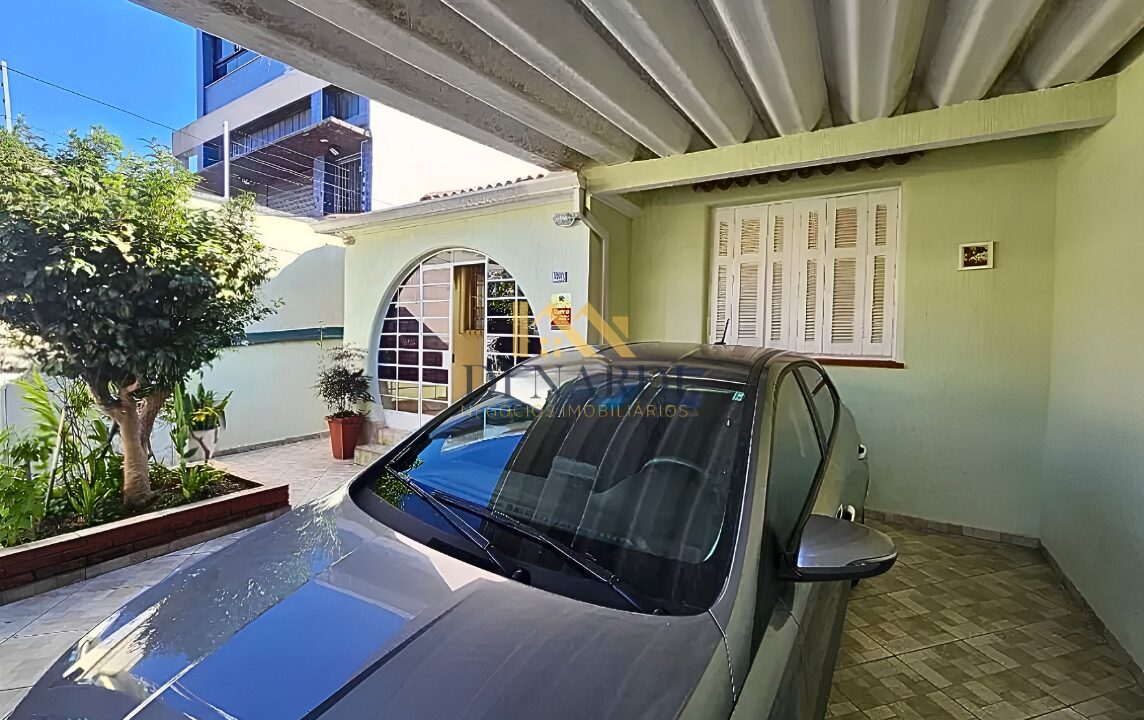 garagem-coberta-casa-barra-funda