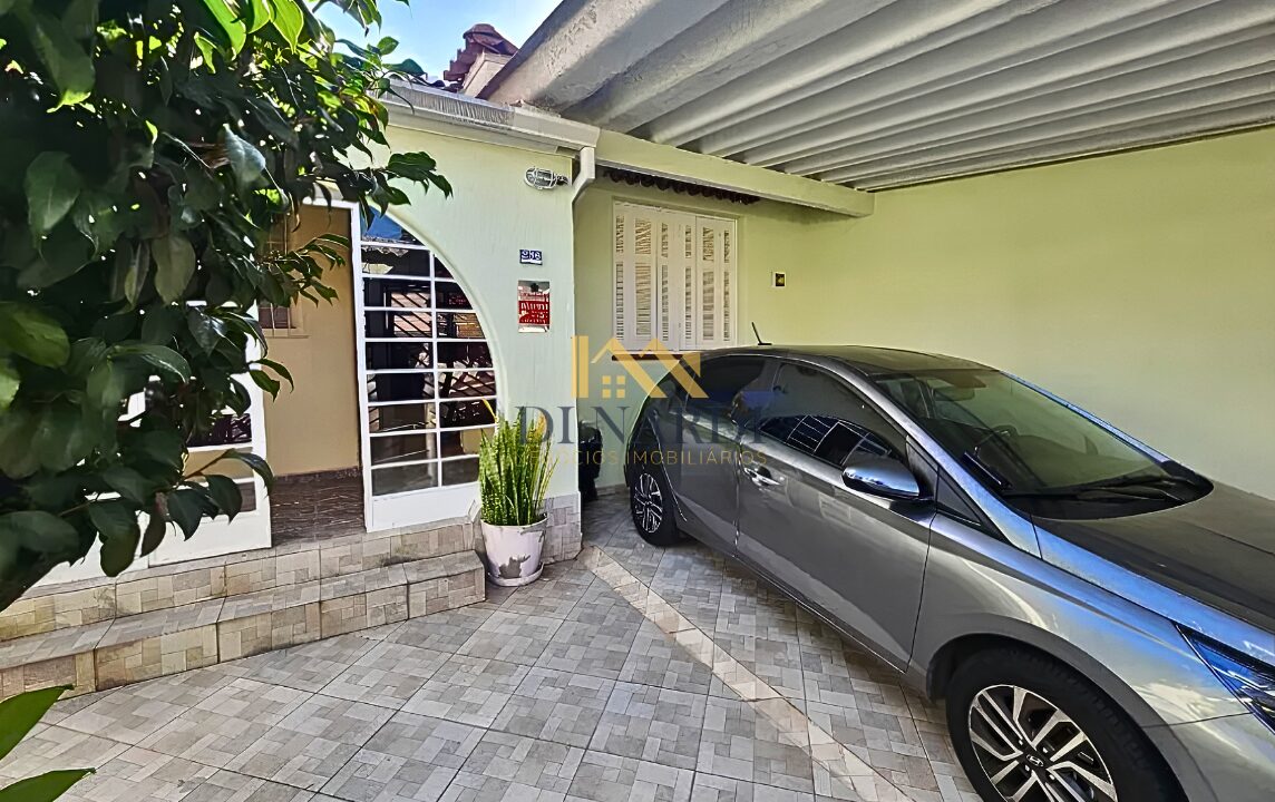 garagem-coberta-casa-barra-funda-venda