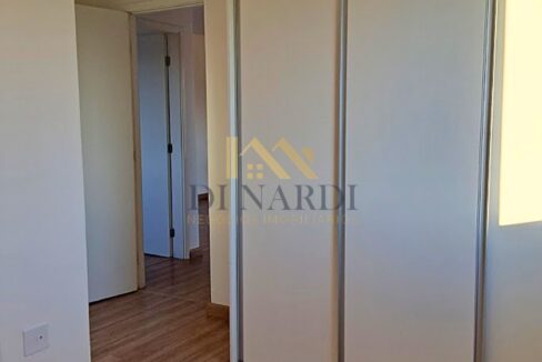 guarda-roupas-quarto-de-casal-apto-alugar-em-sp