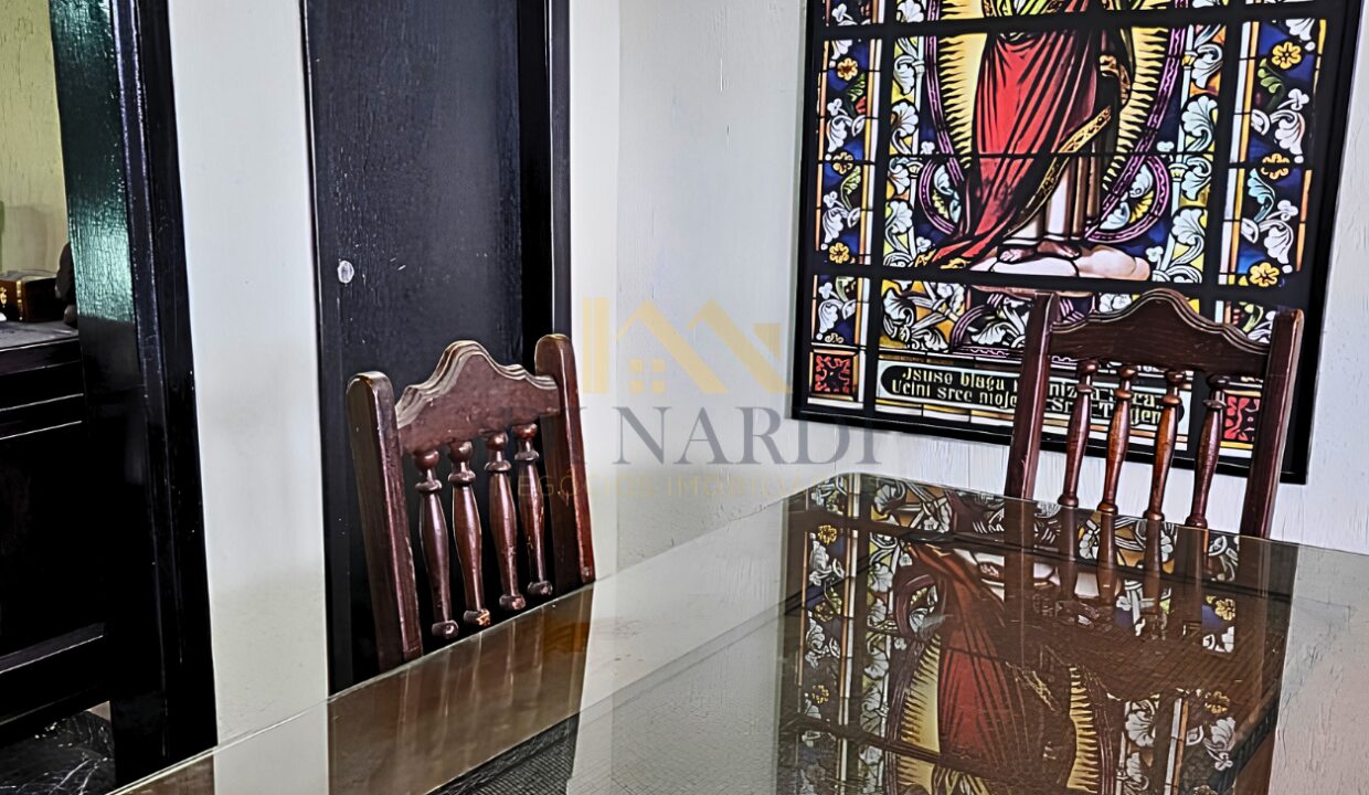 sala-de-jantar-espaçosa-sobrado-jardim-sp