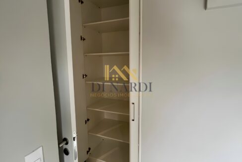 suite-master-ar-condicionado-perdizes-apto-armário-planejado