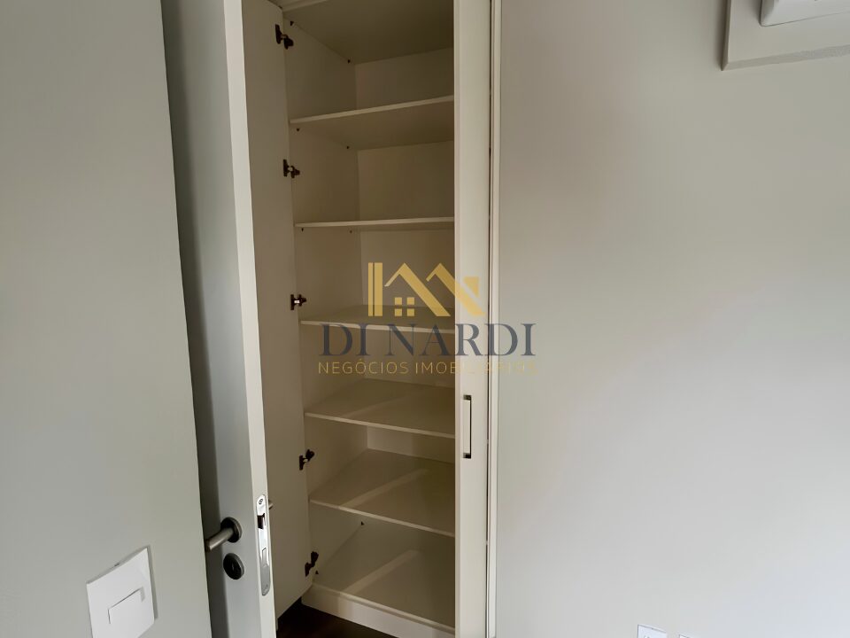 suite-master-ar-condicionado-perdizes-apto-armário-planejado