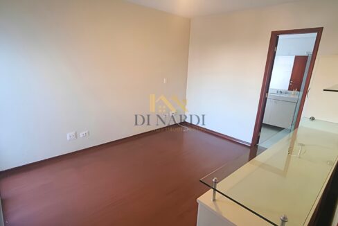 apto-a-venda-com-tres-quartos-sala-grande
