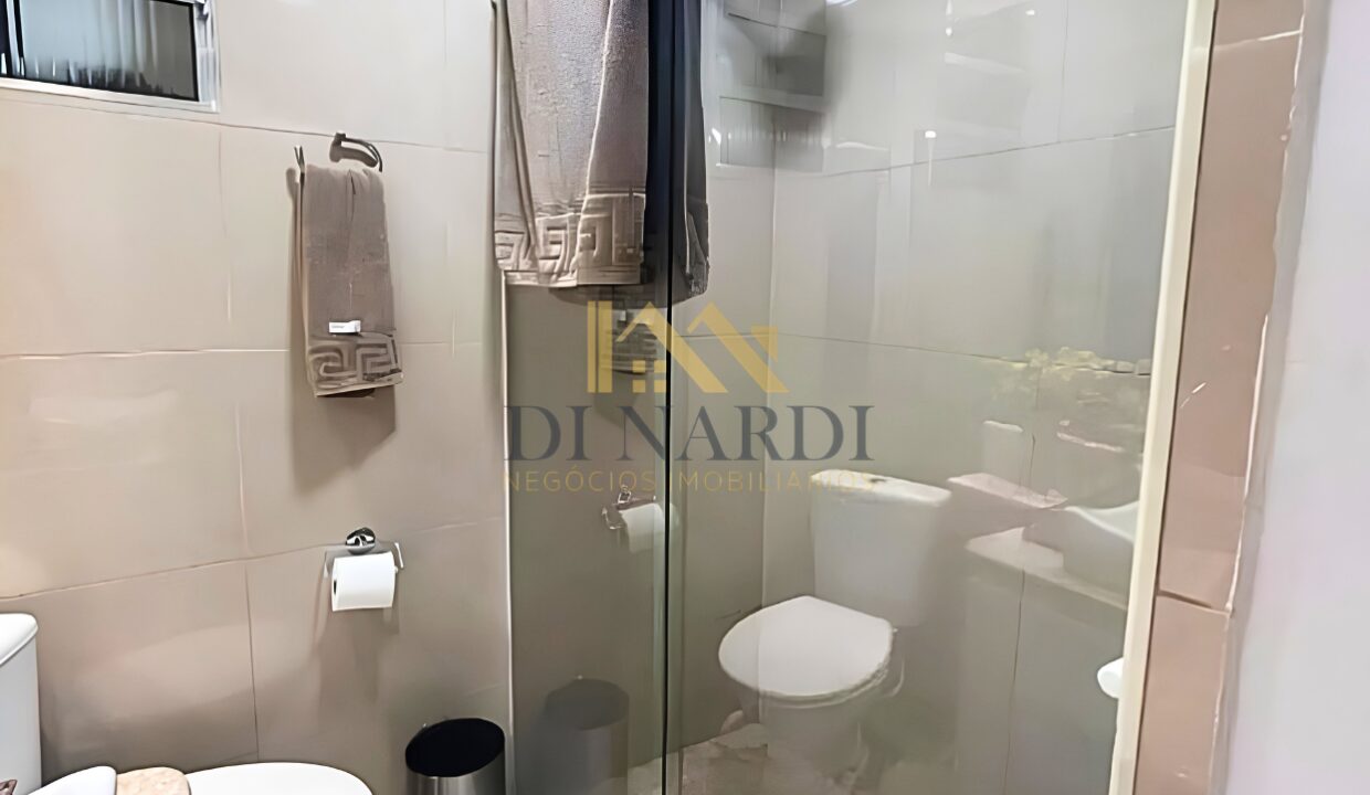 banheiro-com-box-de-vidro-sobrado-a-venda-no-imirim-sp