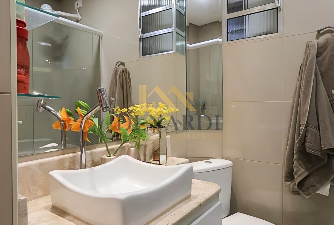 banheiro-suite-sobrado-com-3-quartos-a-venda-em-sp