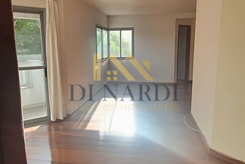 sala-com-ambientes-integrados-apartamento-espacoso-em-sp