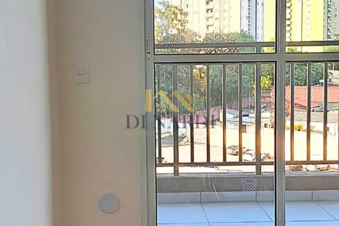 sala-com-canto-alemao-e-painel-mirage-sorocaba