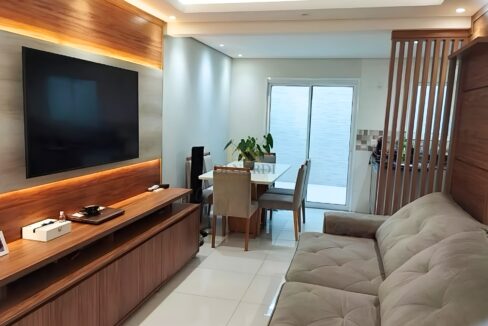 sala-de-estar-com-gesso-e-sanca-instalada-casa-com-sobrado-a-venda-em-pirituba-sp